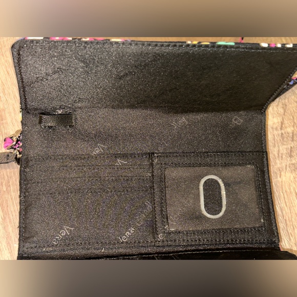Vera Bradley crossbody trifold wallet purse - Picture 5 of 8